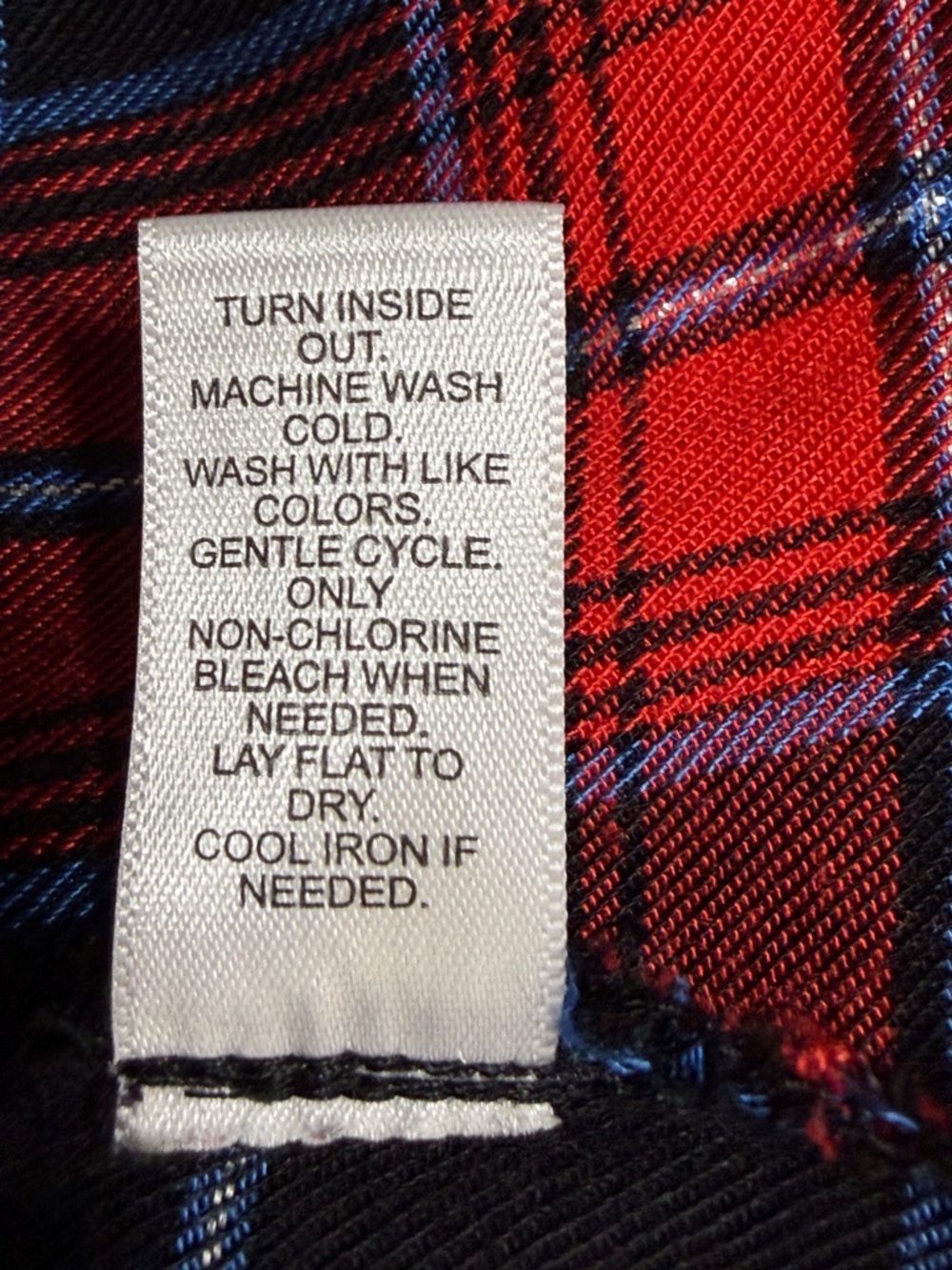 EST. 1946 Red Plaid Ruffle Sleeve Button Down Blouse Fall Chic Size L - Picture 13 of 13